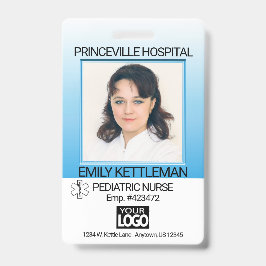 Crachá Azul - Foto do Campo Médico - Enfermeira