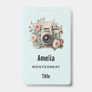Crachá Câmera com Imagem Retro Pastel de Flores