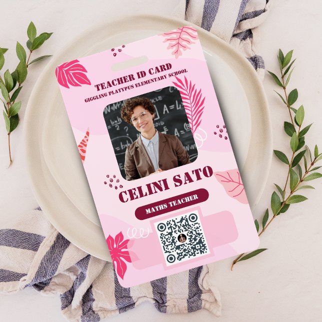 Crachá Cartão de Identificação Escolar em Casa com Estilo (Pink Floral Style Homeschool ID Card with QR Code and Photo Badge)