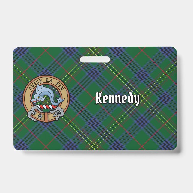 Crachá Clan Kennedy Crest sobre Tartan (Frente)