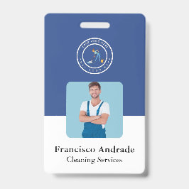 Crachá Cleaning Company | Custom Logo Cleaning Service