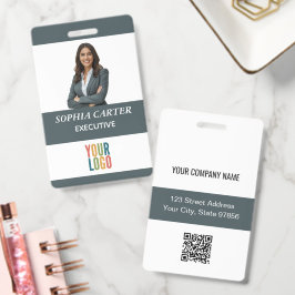 Crachá Código QR do logotipo da empresa de fotos personal