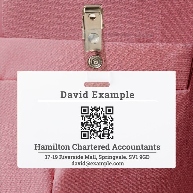 Crachá com Nome e QR Code Empresarial (Criador carregado)