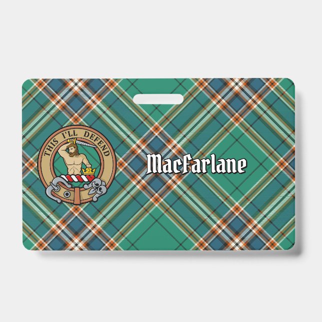 Crachá Crista do Clã MacFarlane sobre o antigo Tartan de  (Frente)
