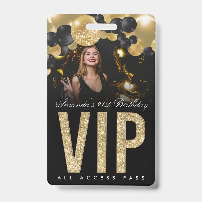 Crachá de Acesso Total VIP Personalizável Preto e  (Frente)