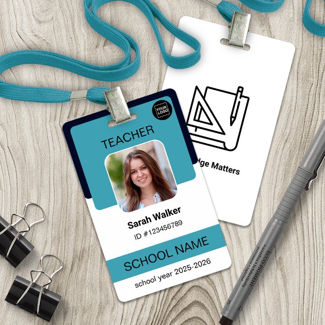 Crachá de Identificação com Foto para Professores  (Teacher Photo ID Badge - School Staff - Dusty Blue)