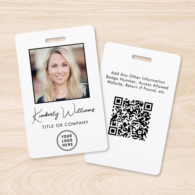 Crachá de Identificação de Funcionário com QR Code (Criador carregado)