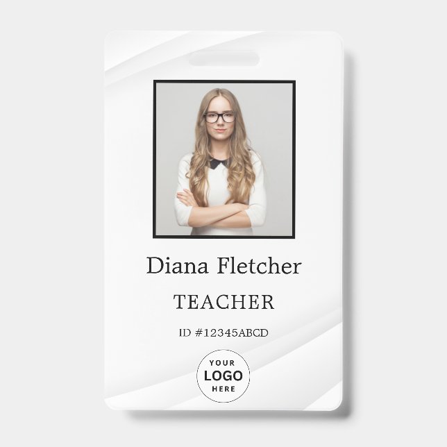 Crachá de identificação personalizado com nome e f (Frente)
