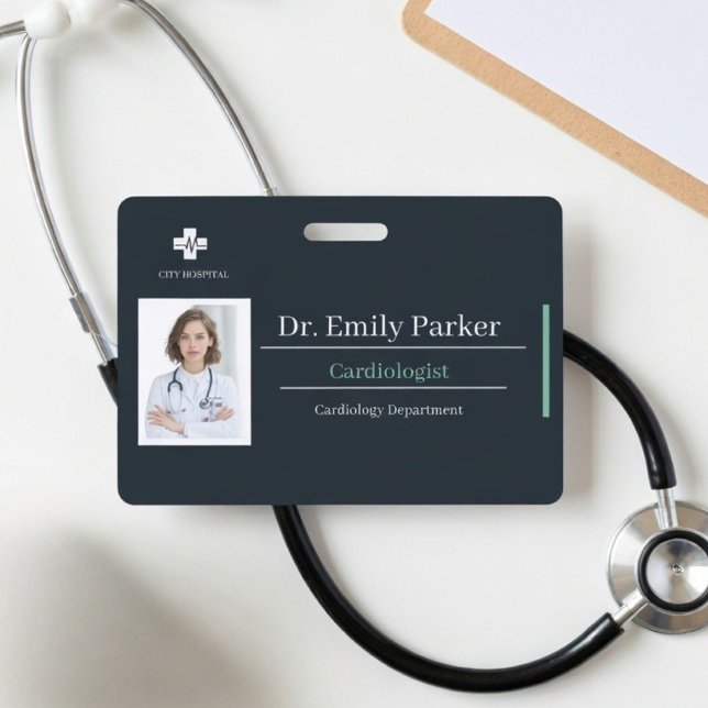 Crachá de Identificação Personalizado de Cardiolog (Criador carregado)