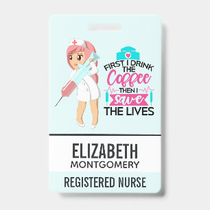 Crachá Dizendo engraçado de enfermeira com agulha hipodér