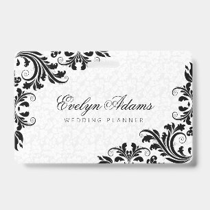 Crachá Elegante Renda Preta e Damasco Branco