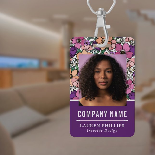 Crachá Empresa bonito de Pêssego e Padrão Floral Roxo (Criador carregado)