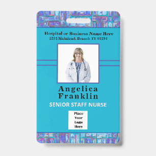 Crachá Enfermeiro Médico Personalizado do Código do Bar