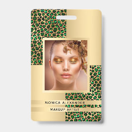 Crachá Foto de beleza de leopardo verde esmeralda dourado