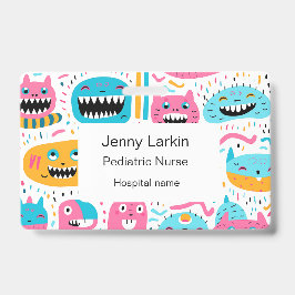 Crachá Gato feliz e caras de monstro