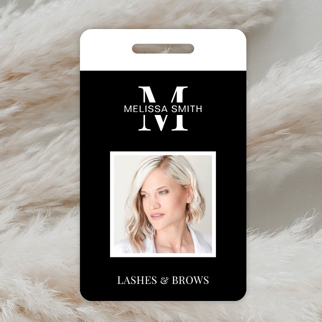 Crachá ID do Salão de Imagens da Bela Bela do Monograma d (Black and white Fully Editable Photo Name Badge with space for your logo or monogram)