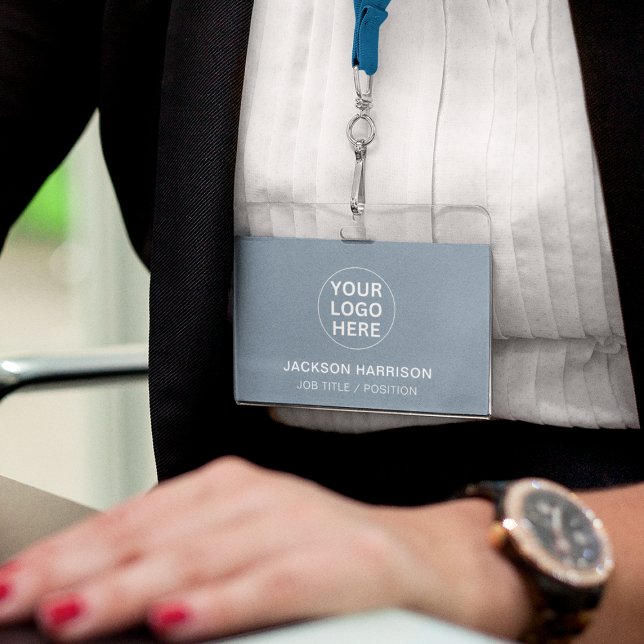 Crachá Logotipo da Empresa Azul Empoeirado Profissional I (Criador carregado)