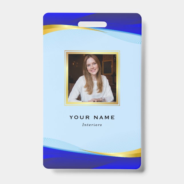 Crachá Logotipo Dourado de luxo Elegante (Frente)