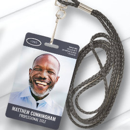 Crachá Logotipo Oval Simples Nome Fotográfico do Funcioná