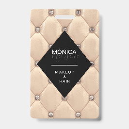 Crachá luxuoso tufado monograma dourado