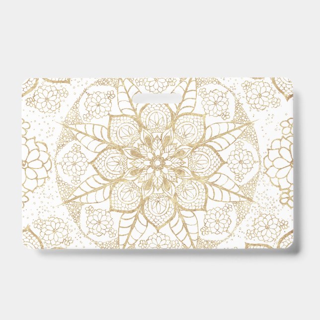 Crachá Na moda Boho White Dourado Mandala Floral (Frente)