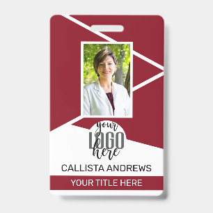 Crachá Nome do funcionário Título Código de barras Logoti