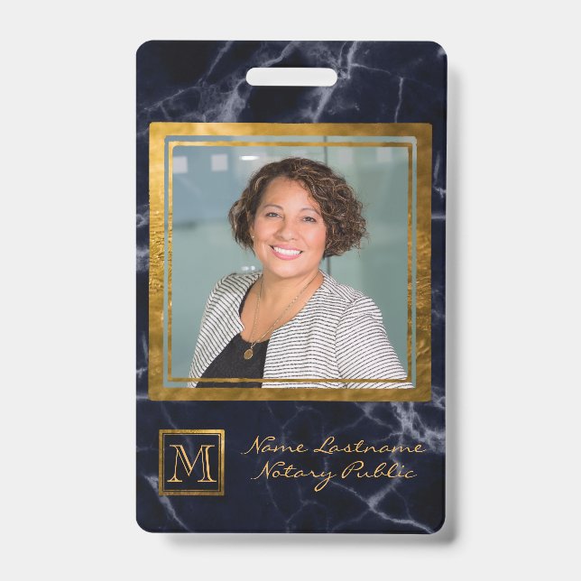 Crachá Notário do Monograma Dourado Quadrado Azul Elegant (Front)