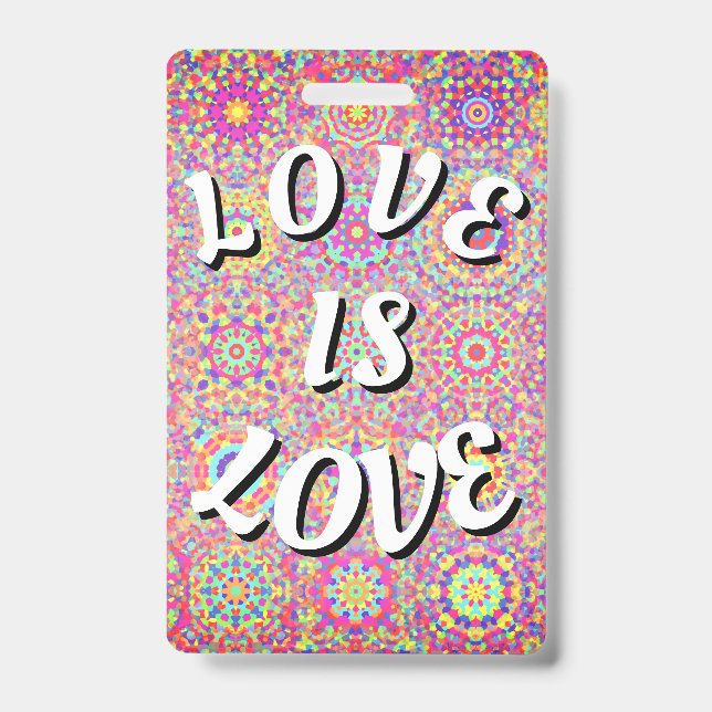 Crachá Orgulho Love Is Love (Frente)
