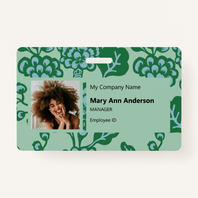 Crachá Padrão Floral Verde e Azul Vibrante e Negrito (Frente)