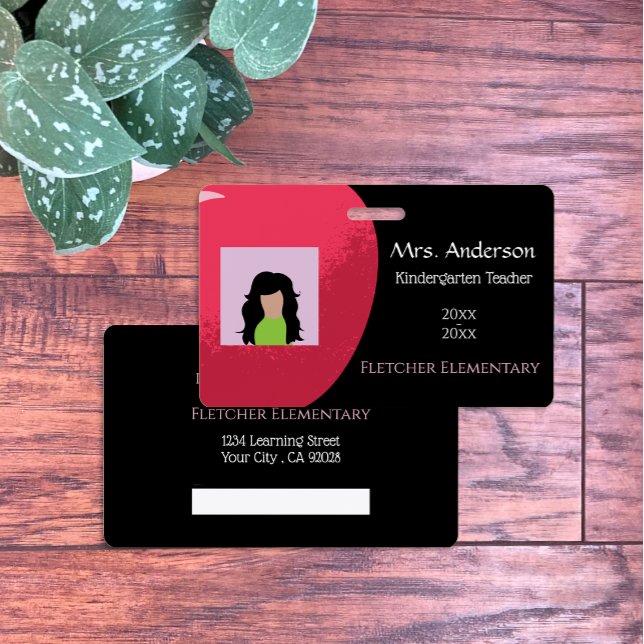 Crachá Preto Horizontal para Equipe Escolar da Esc (Red apple school staff horizontal black photo ID badge .)