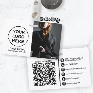 Crachá Seu Logotipo e Imagem Código QR Minimalista Modern