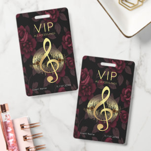 Crachá Trevo Triplo Dourado VIP Acesso Total Luxo Rosa Es