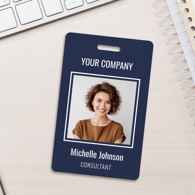 Crachá Vertical Simples de Negócios Personalizado  (Criador carregado)