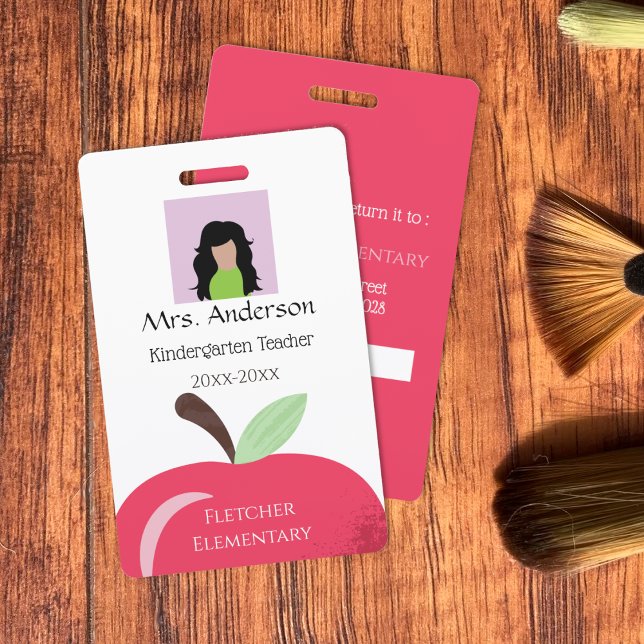 Crachá White Photo ID do Professor de Apple Vermel (Red Apple Teacher Vertical White Photo ID Badge .)