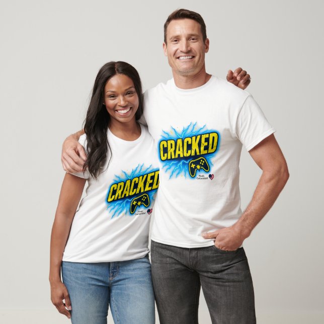 Cracked Gamer T-Shirt | Bold Gaming Controller Des (Unissex)
