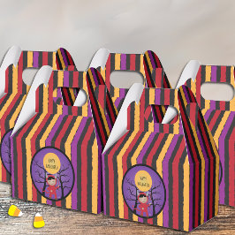 Criança na caixa de favoritos do Dia das Bruxas Co