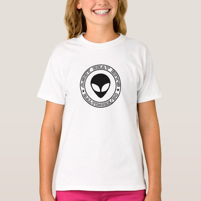Crianças batem na ALIENÍGENA T-Shirt (Frente)