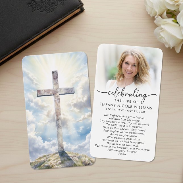 Cross Lord's Prayer Celebration of Life Photo Card (Criador carregado)