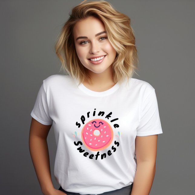 Cute Donut Sprinkle Sweetness T-Shirt (Criador carregado)