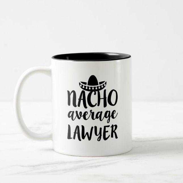 Da caneca média do advogado do Nacho presente (Esquerda)