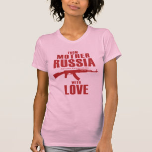 Da mãe Rússia com a camisa do amor AK (mulheres)