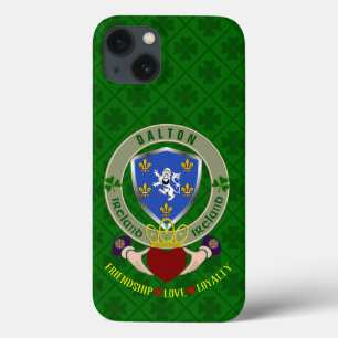 Dalton Irish Shield & Claddagh Personalizado