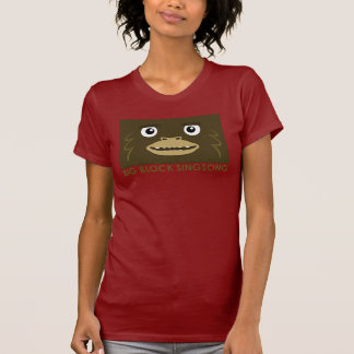 Das mulheres grandes do pé de BBSS o t-shirt