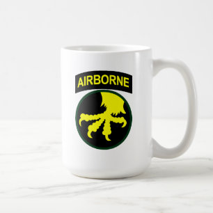 De Café 17o Caneca da divisão aerotransportada