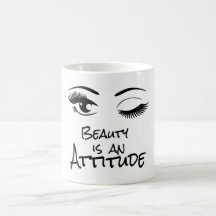 A beleza é uma caneca do bebendo da atitude
