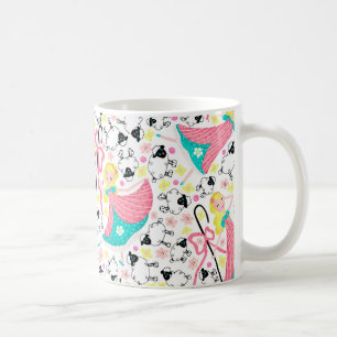De Café A BO pequena olha a caneca
