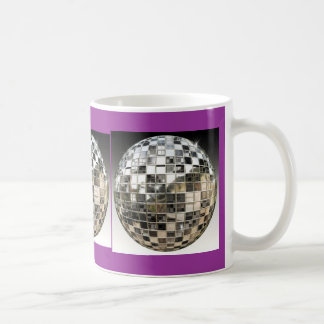 De Café A caneca da bola do espelho