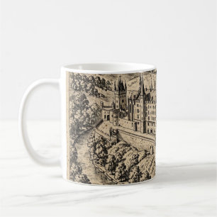 De Café A Caneca da Coroa Cercada por um Fosso