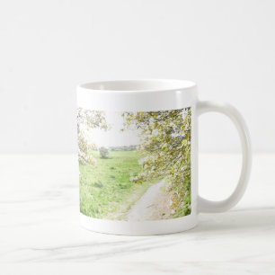 De Café A flor panorâmico vê a caneca da calha