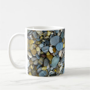 De Café A praia apedreja a caneca